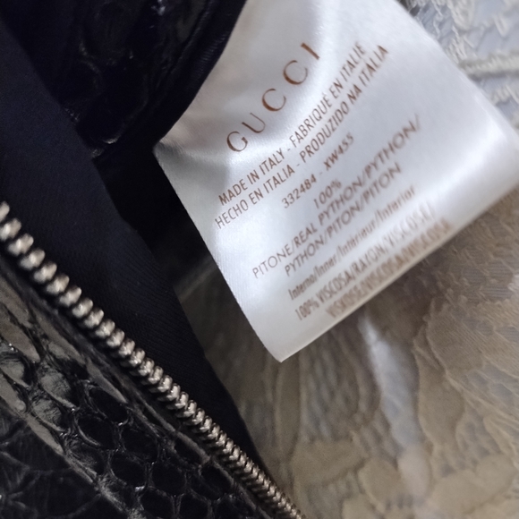 GUCCI TOP OR JACKET BLACK PYTHON - Picture 13 of 13